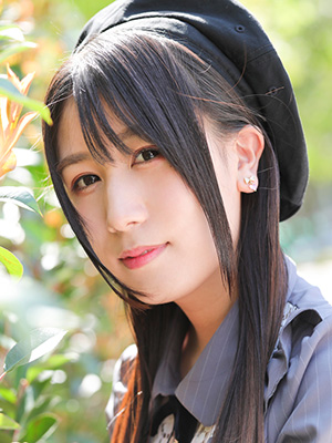 新田ひよりさん