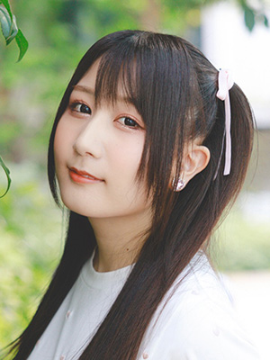 新田ひよりさん