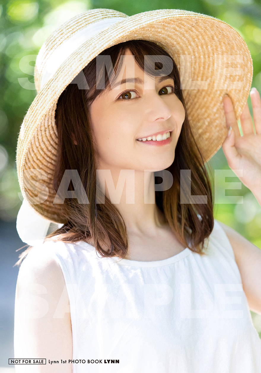 Lynn 1st写真集「りん」セブンネット購入特典ブロマイド