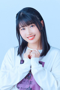 村上まなつ